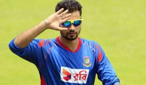 লম্বা বিরতির পর মিরপুরে মাশরাফি